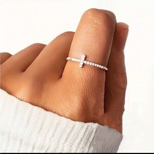 Silver cross ring